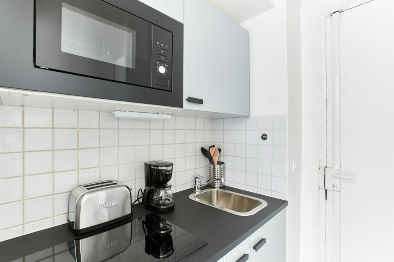 Courcelles - Monceau Apartment