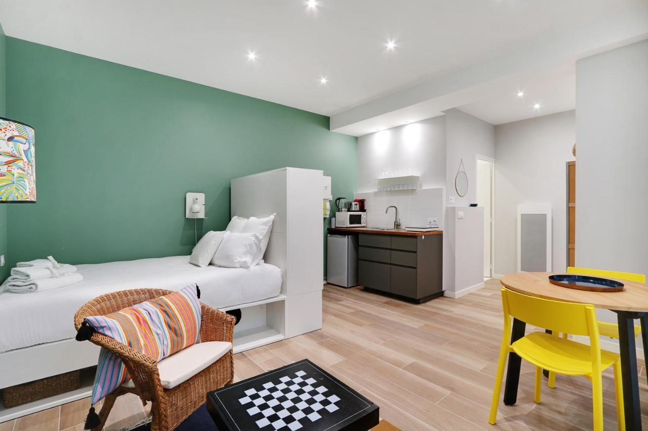 Pick A Flat's Near Eiffel Tower - Allee Marguerite Yourcenar Paris
