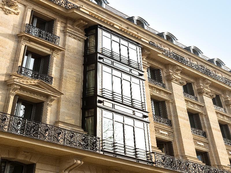 La Clef Tour Eiffel By The Crest Collection Hotel