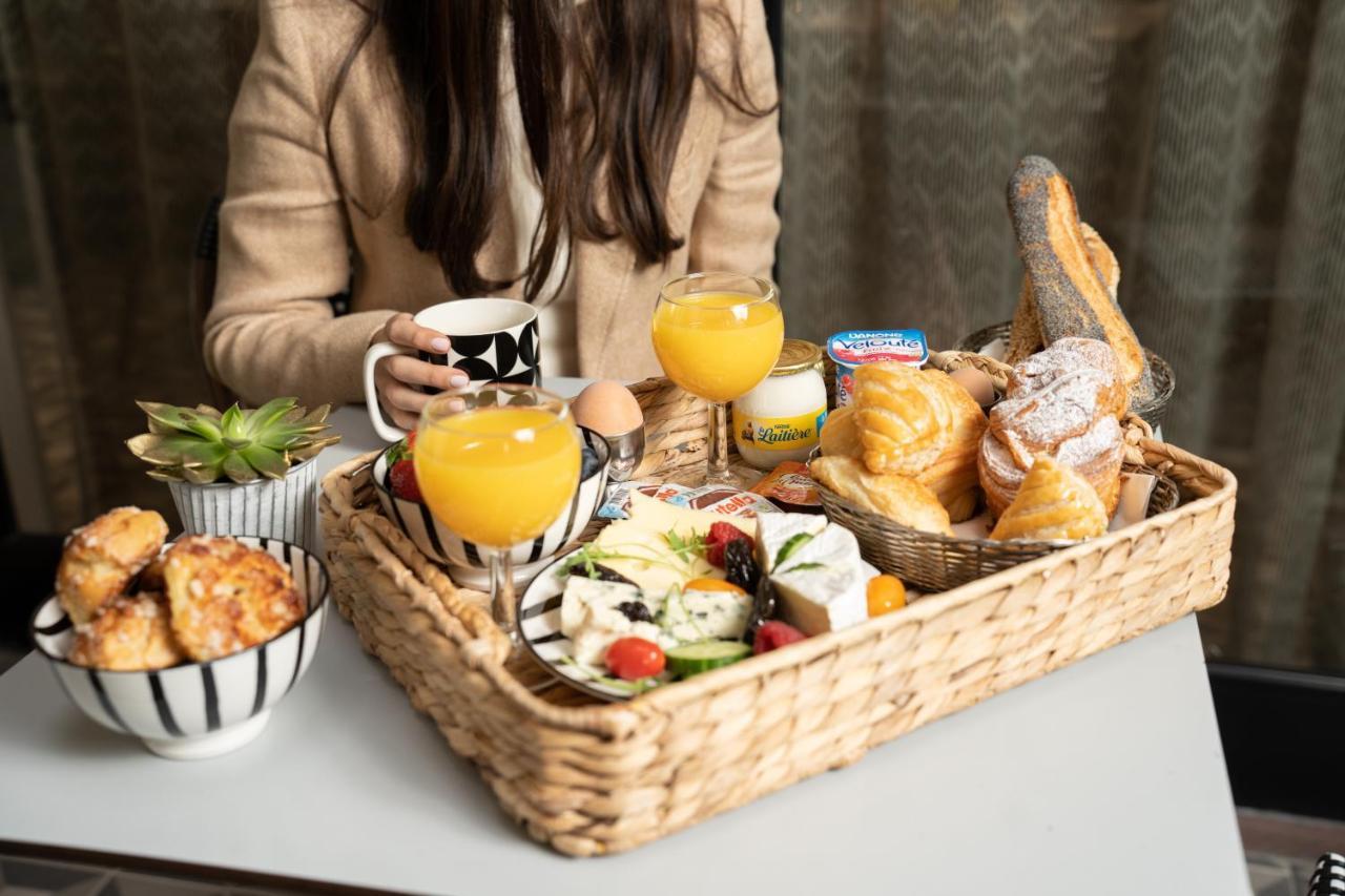 Du Mont Dore Batignolles Hotel Paris