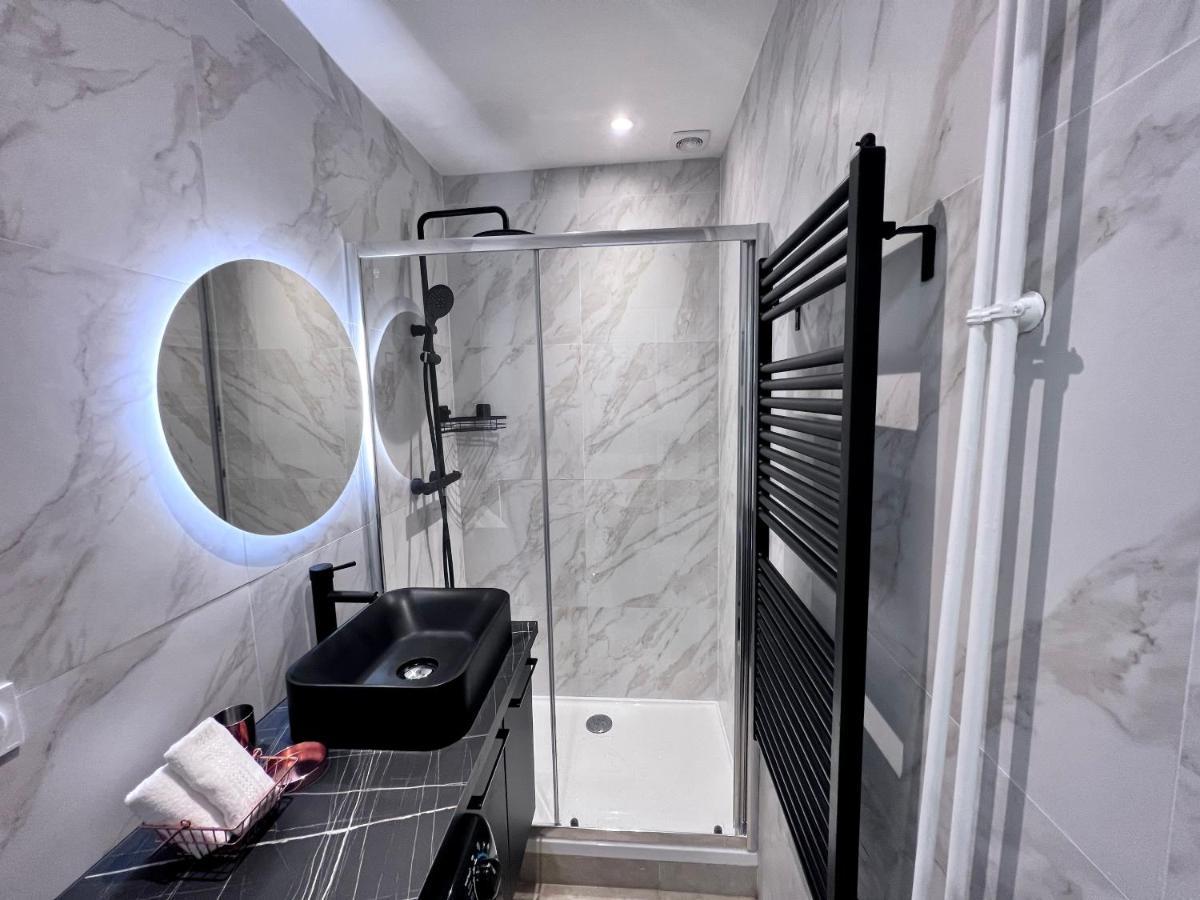 18 - 6p - 2br - Cosy Moderne Equipe