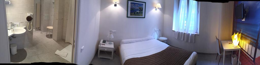 Le Clos D'alésia Hotel 3*