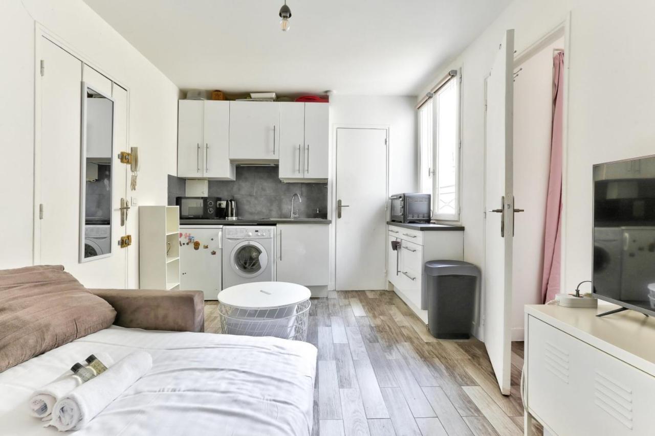 Apartment T2 Close To The Grands Boulevards Paris