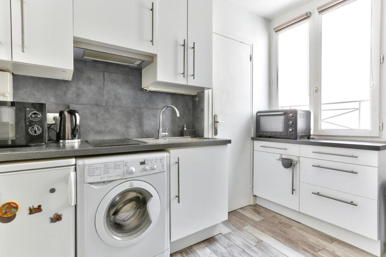 Apartment T2 Close To The Grands Boulevards *