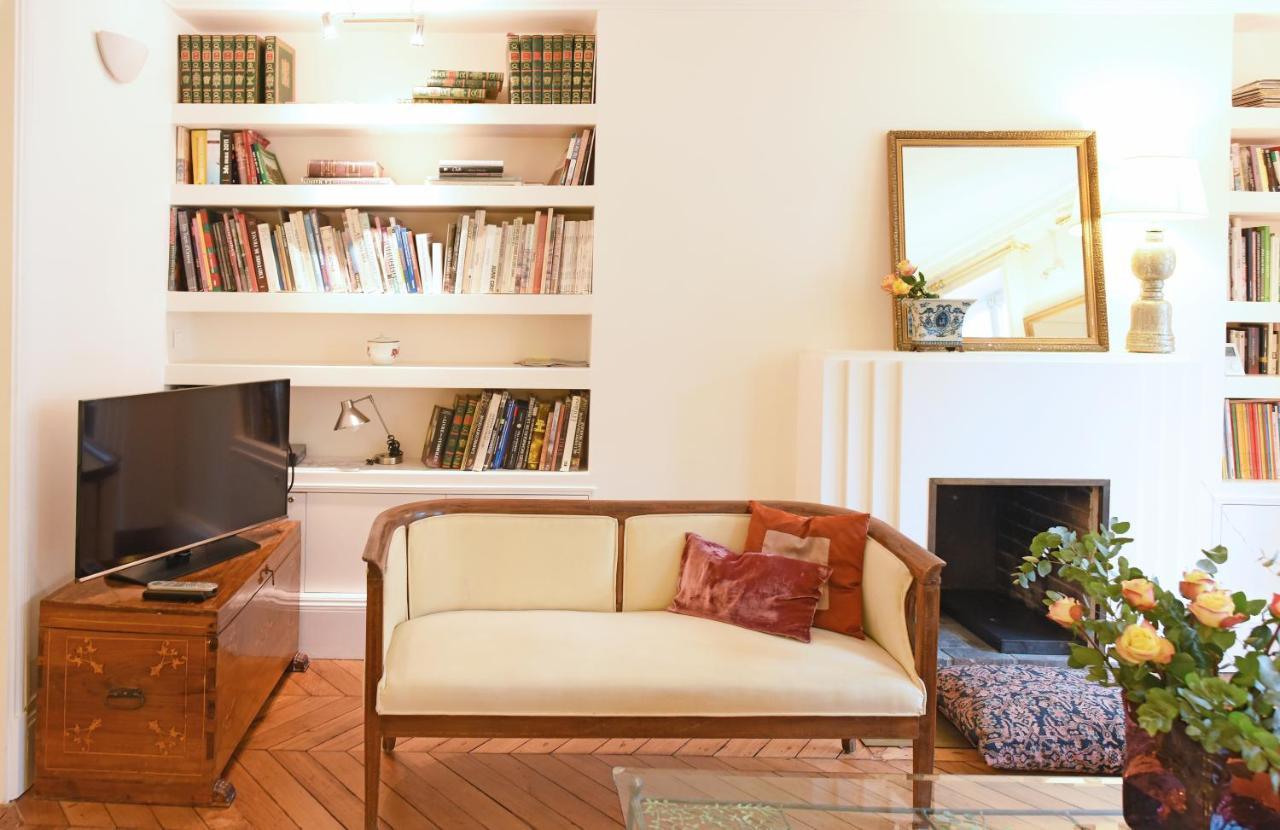 Sophisticated Gem In The Heart Of - 107m2 Apartment *