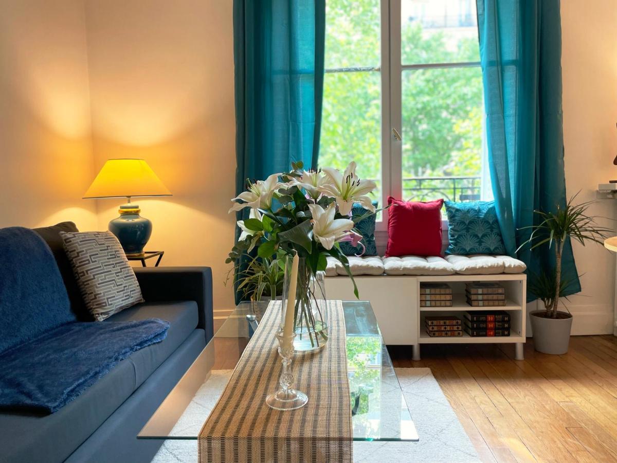 Apartment Magnifique Parisien Au Pied De La Tour Eiffel City Center Paris