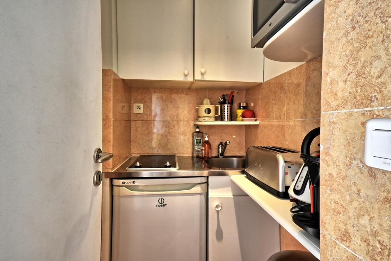 Terrace One Bedroom Lacoste