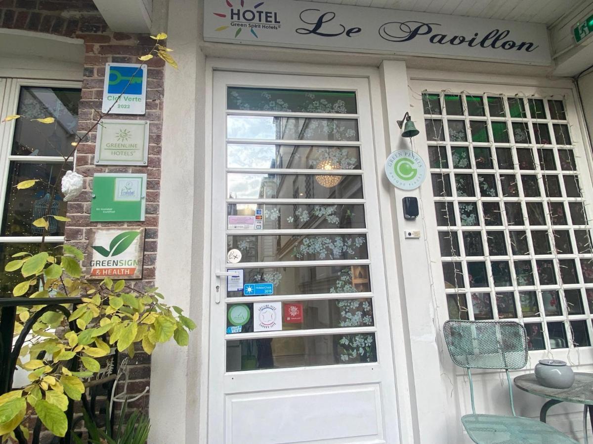 Le Pavillon