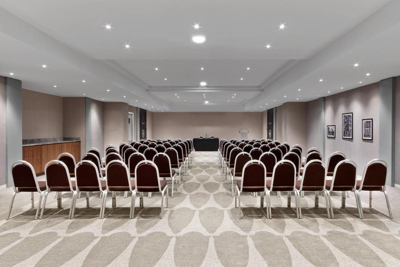 Le Meridien Etoile 4* Paris