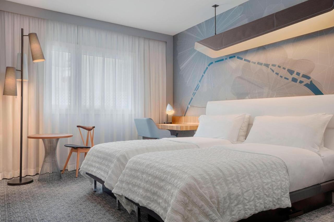 Le Meridien Etoile 4*