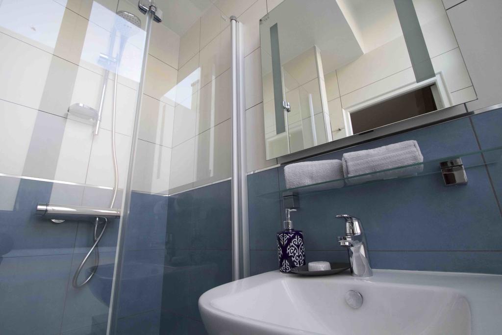 Bed & Breakfast Saint Honore 2*