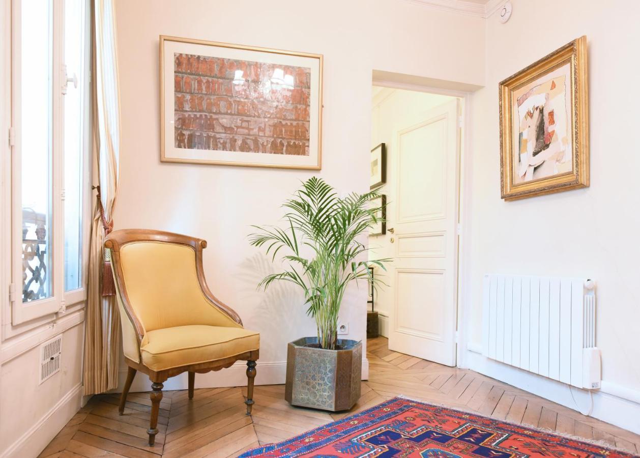 Apartment Sophisticated Gem In The Heart Of - 107m2 Paris