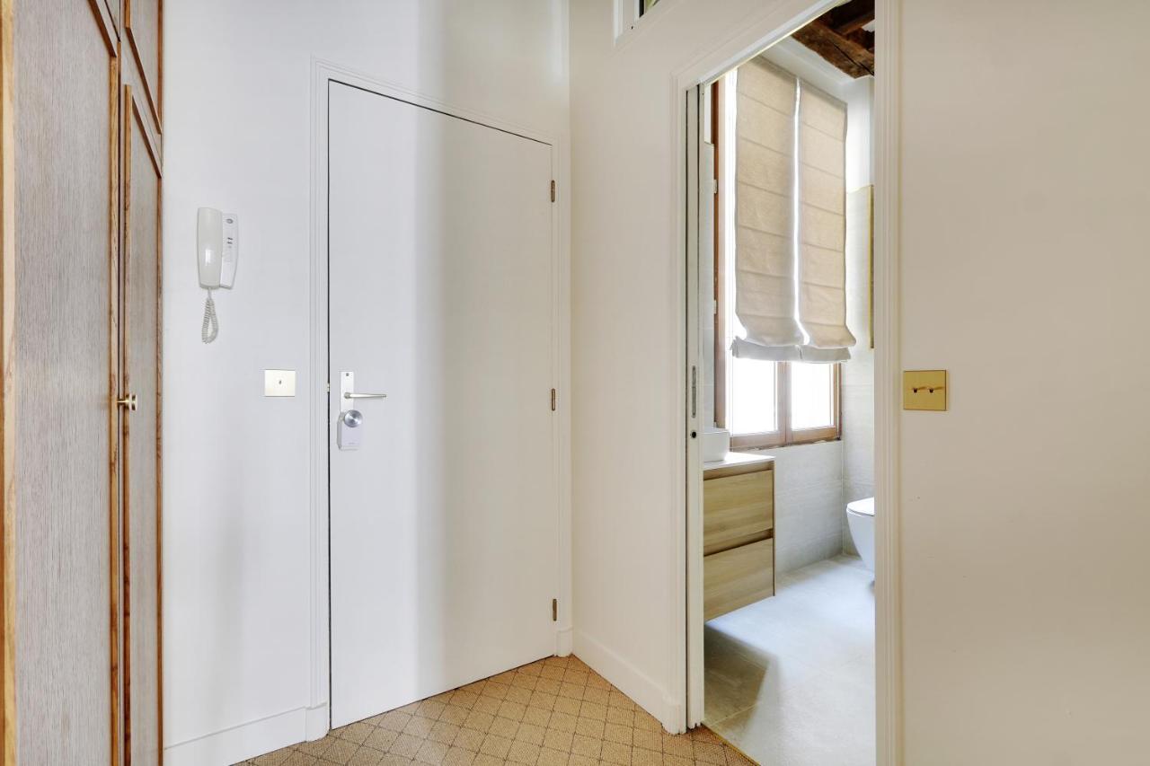 Pick A Flat's In Louvre - Rue Saint Honore Apartment