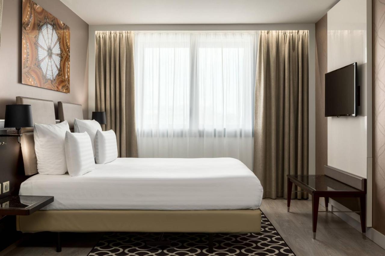 Ac Porte Maillot By Marriott Paris