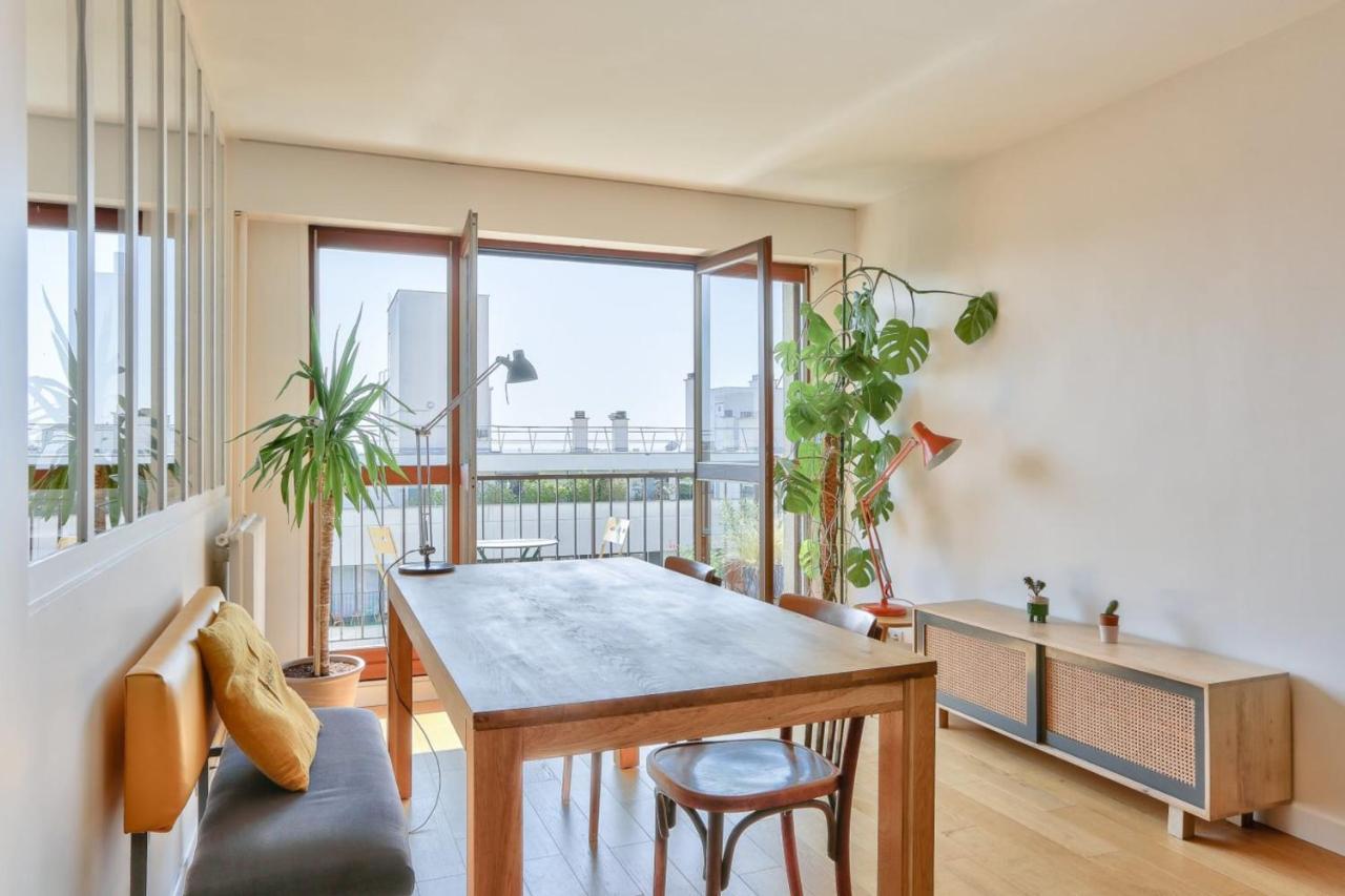 For 2 People In Pere Lachaise Appartement *