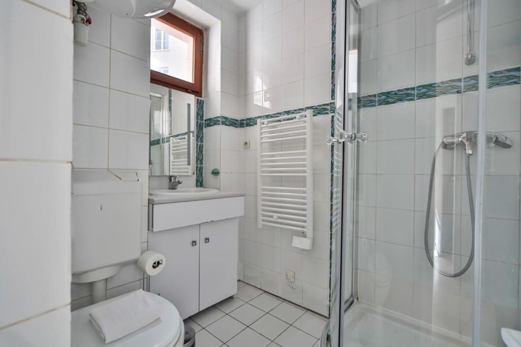 12.appartement 4pers#sevres-lecourbe#necker Apartment