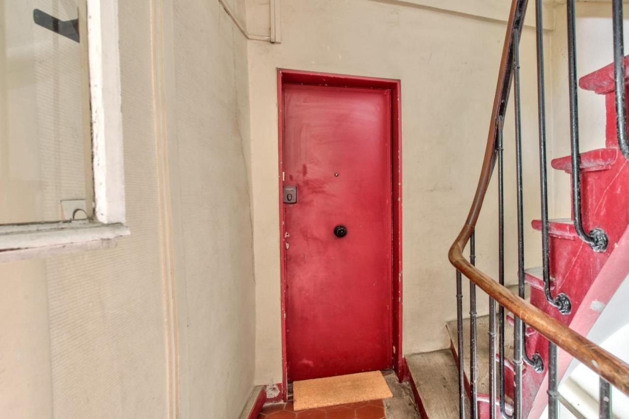 Pleasant Parisian Studio Apartment *
