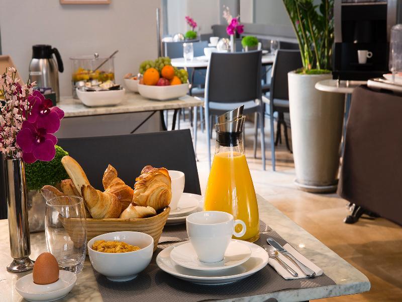 Hotel Beaumarchais Paris