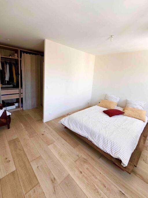 Apartment Charmant Duplex Au Coeur De Paris
