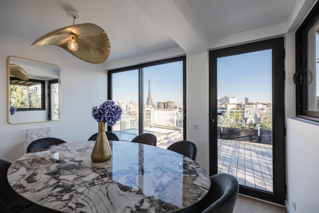 Apartment Luxury Penthouse - Eiffel Tower Paris