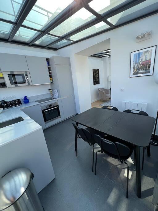 Luxury Penthouse - Eiffel Tower * Paris