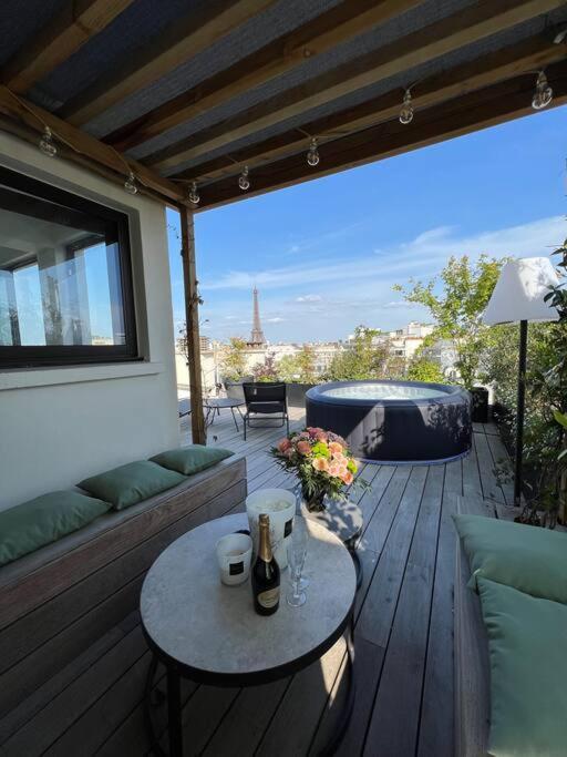 Luxury Penthouse - Eiffel Tower * Paris