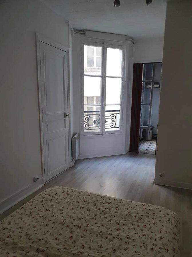 Cute And Quiet In Montmartre Appartement Paris