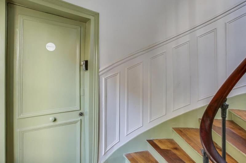 Modern French Country Studio Charm In The Canal Saint Martin 10th District