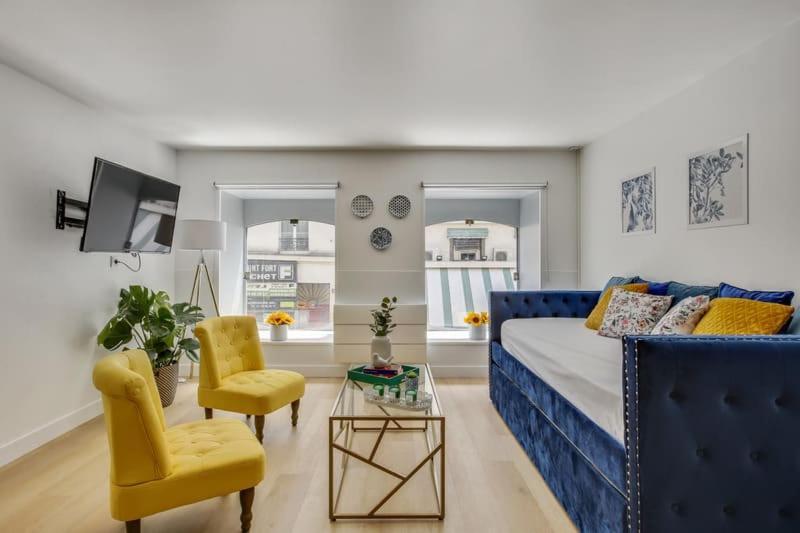 Modern French Country Studio Charm In The Canal Saint Martin 10th District Apartment