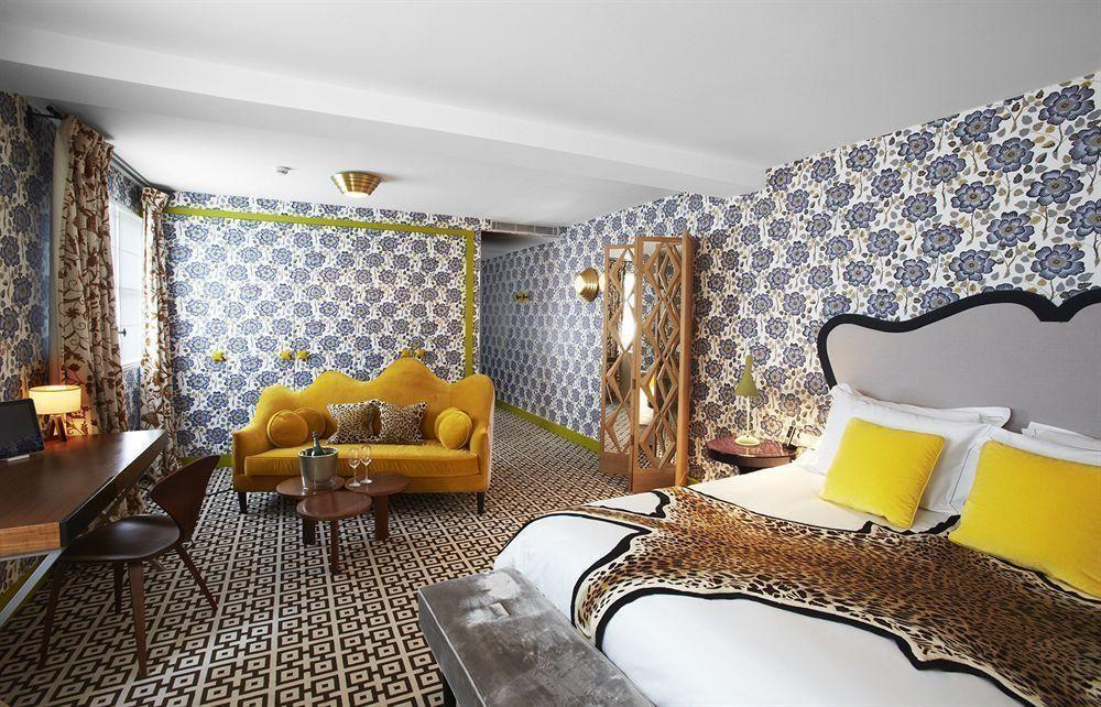 Hotel Thoumieux 4*