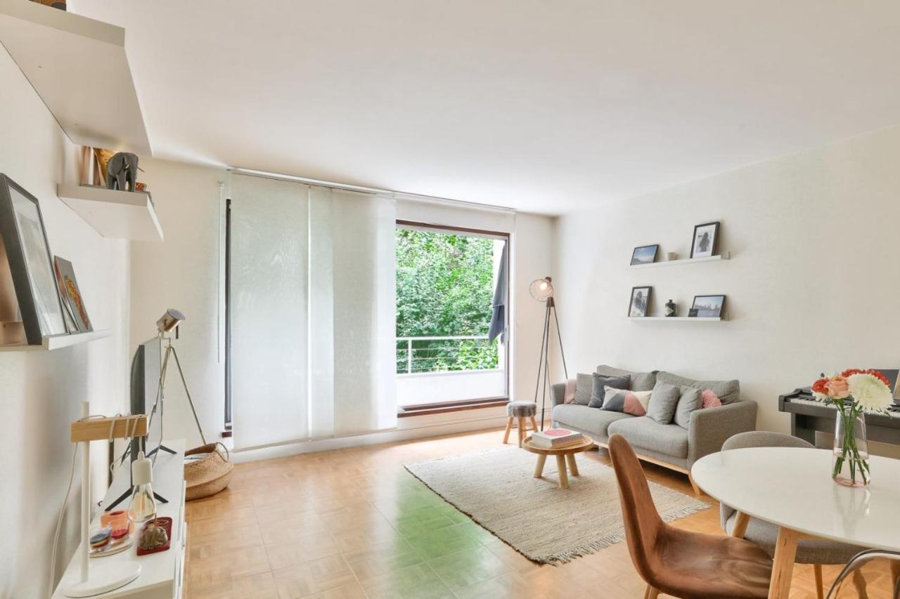 Bright With Balcony For 2 - 18 Apartment Paris