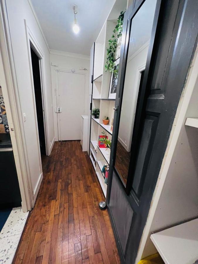 Apartment In Heart Of Paris