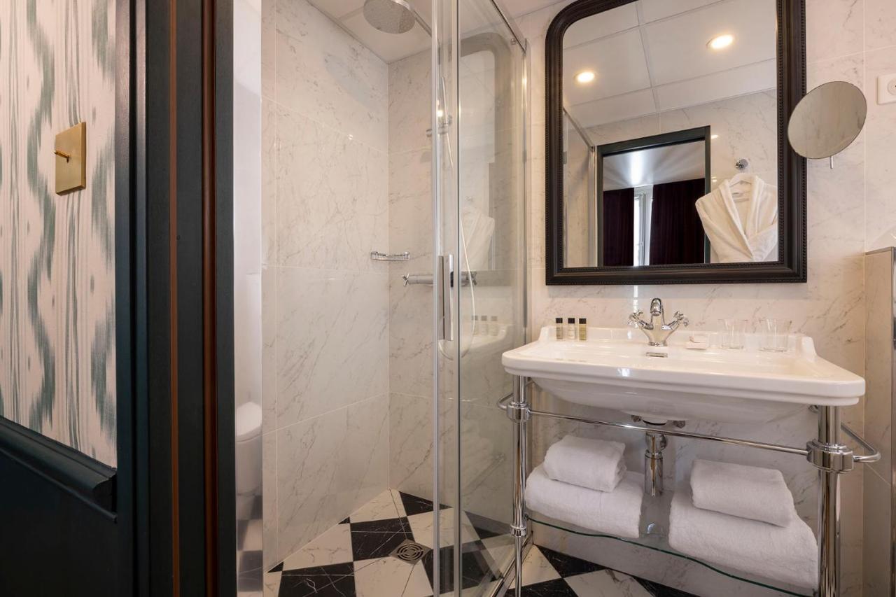 Du Champ De Mars Hotel Paris
