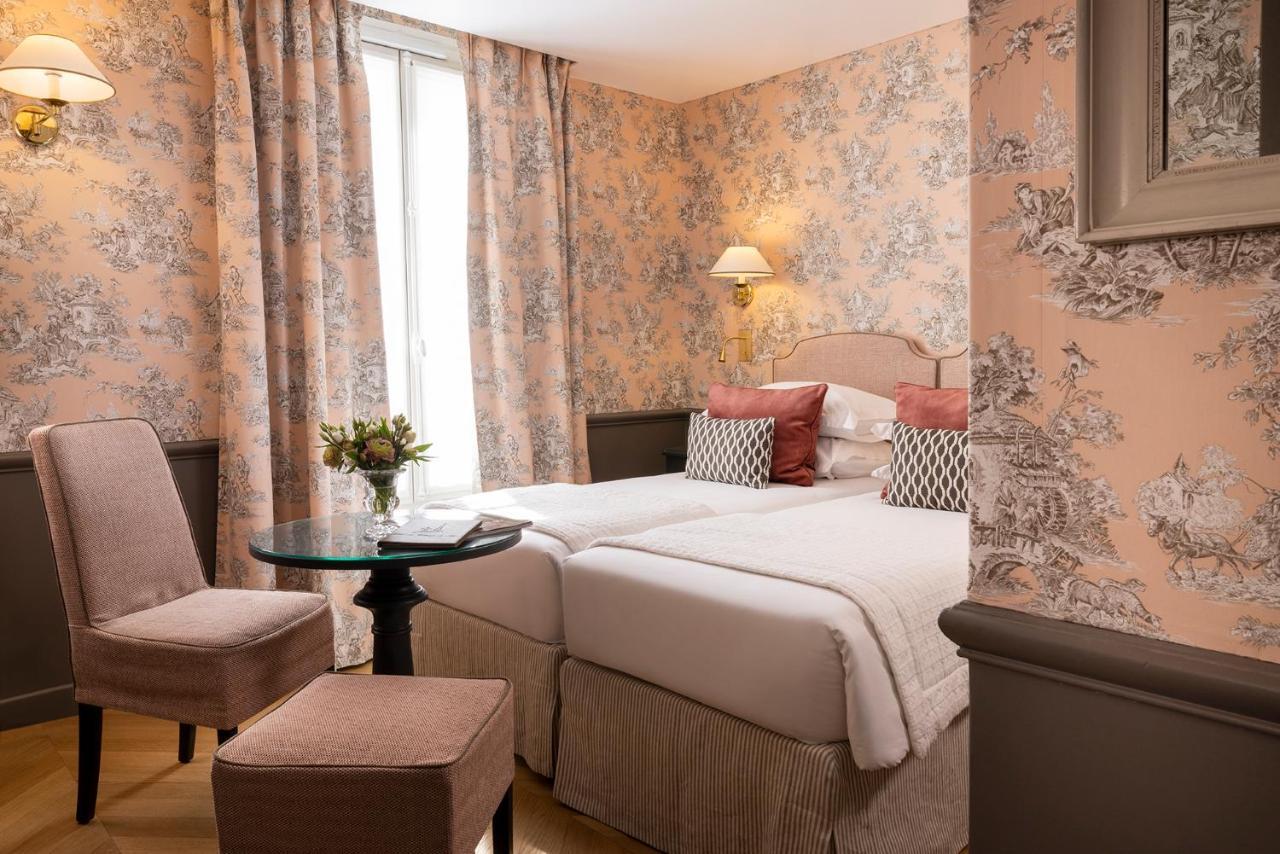 Du Champ De Mars Hotel 3*