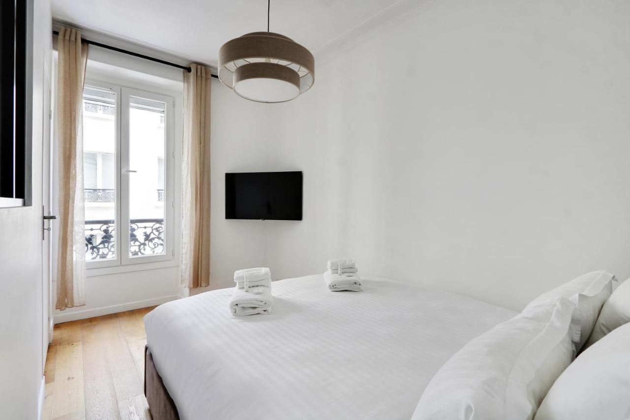 Pick A Flat's In Batignolles - Rue Truffaut * Paris