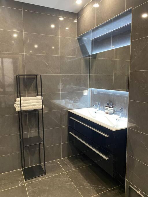 Appartement Superbe Batignolles *