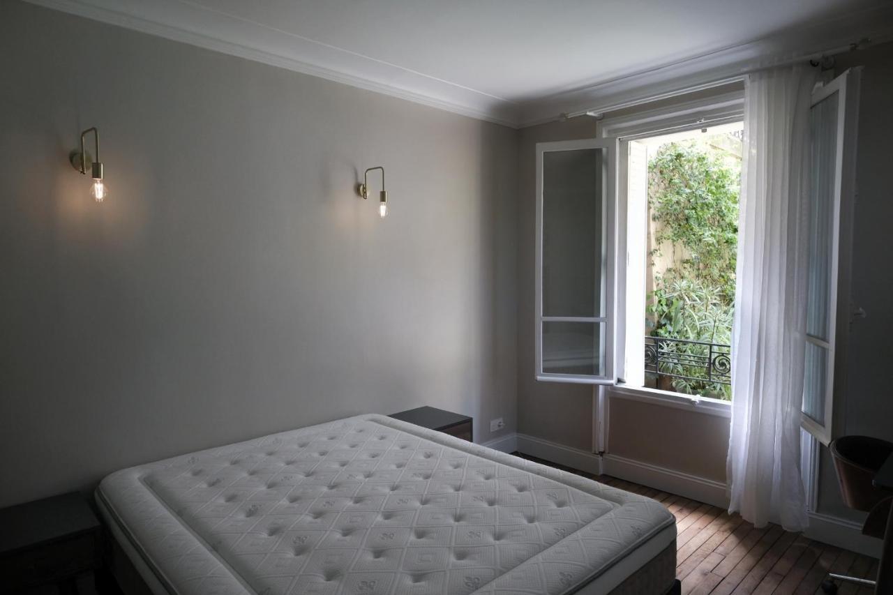 Montmartre Sacre Coeur Apartment Paris