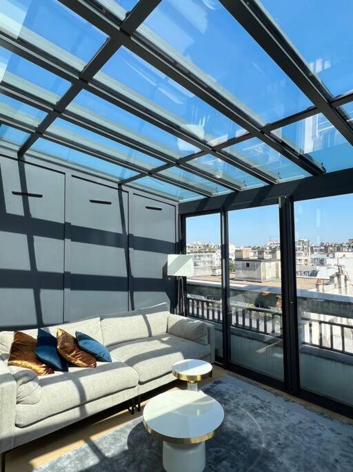 Luxury Penthouse - Eiffel Tower Apartment *