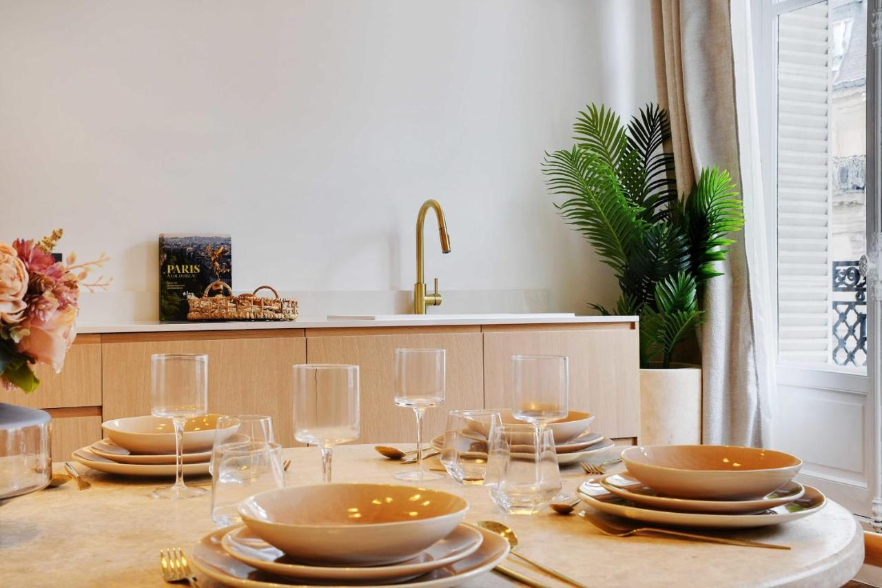 Stunning - 4br-10p - Louvre Apartment