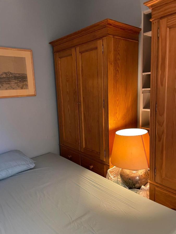 Apartment Charmant Appart Au Coeur De Paris