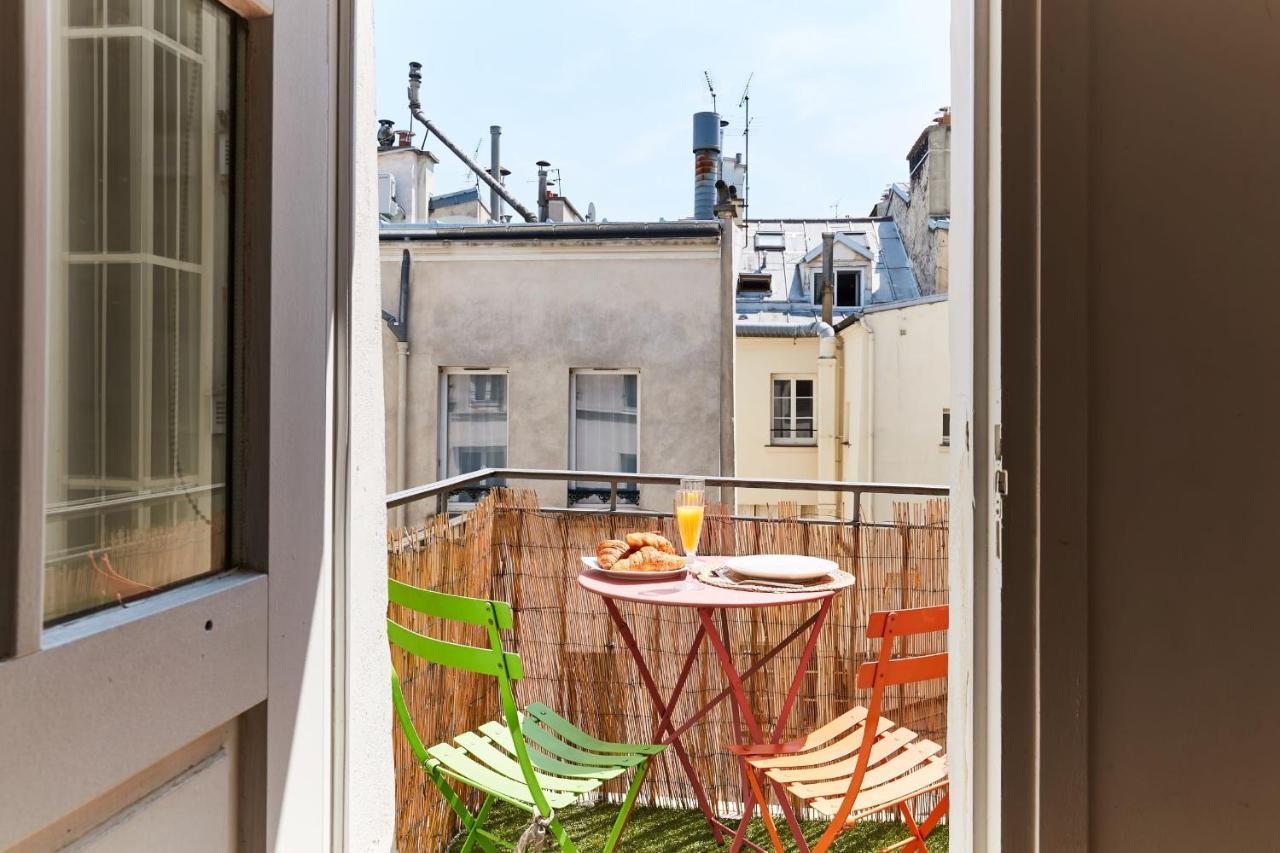 Latin Quarter - St Germain With Balcony Apartment *