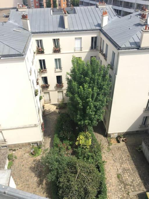 Charmant 2 Pieces Calme Et Cosy * Paris