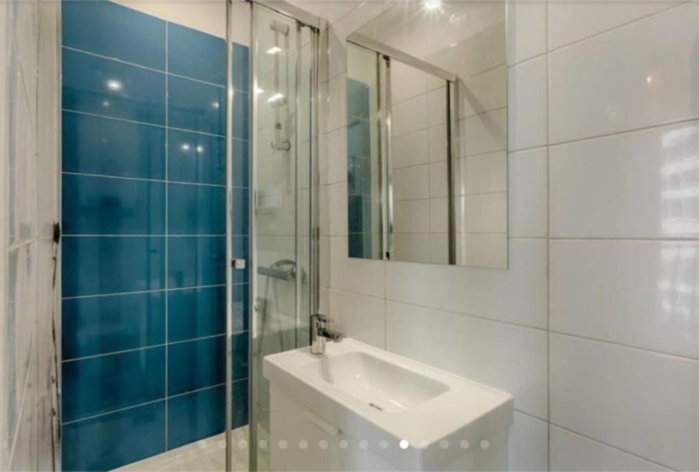 Apartment Charmant 2 Pieces Calme Et Cosy Paris