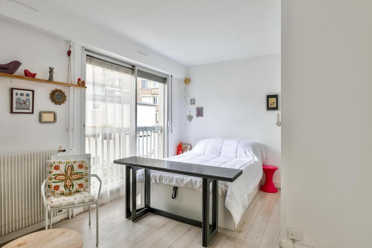 Apartment Charming Studio - Paris