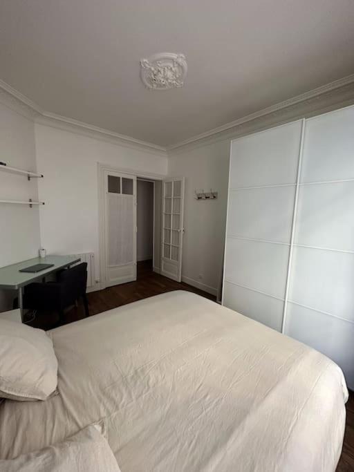 Charmant Parisien Appartement *