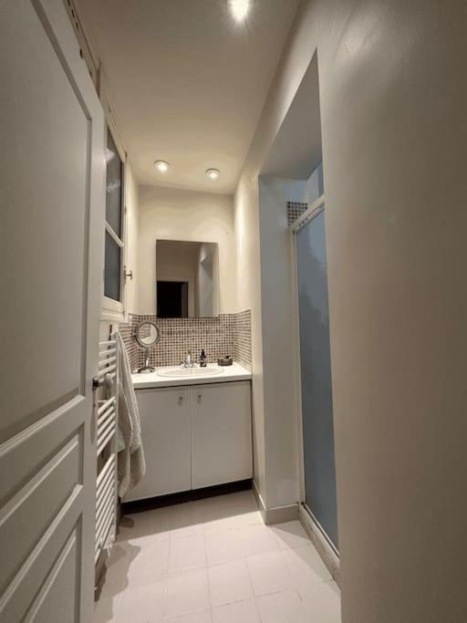 Appartement Charmant Parisien Paris