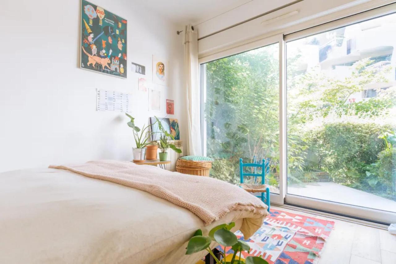 Apartment Charming Studio For 2