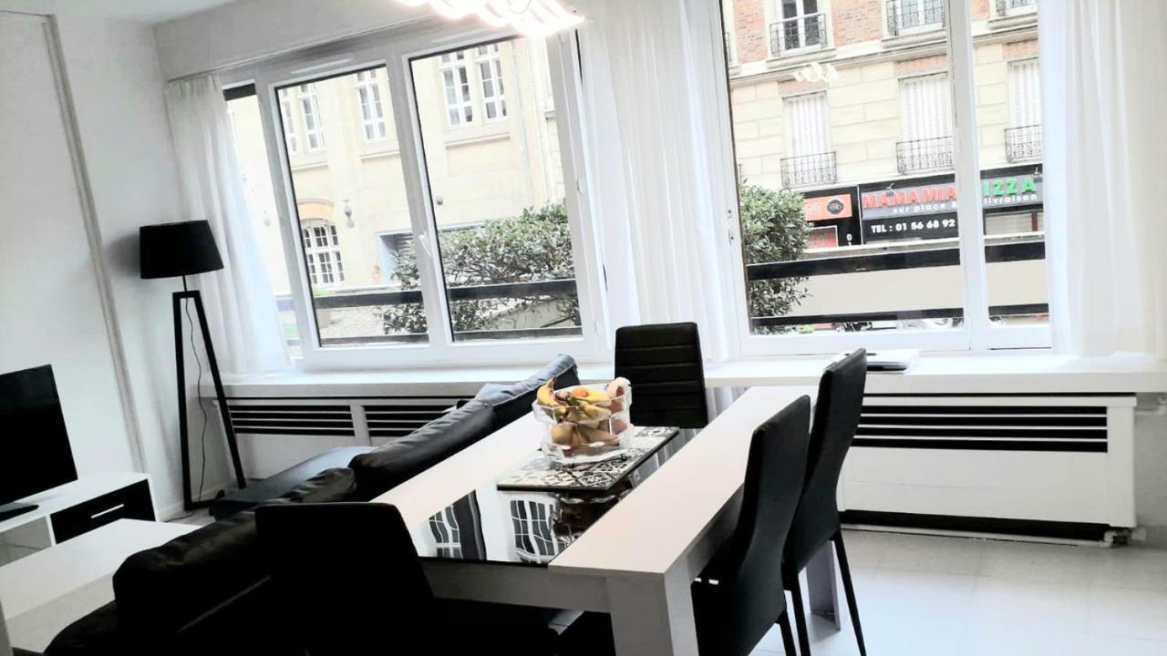 Modern 1 Bed Flat - Near Arc De Triomphe & Champs Elysees Apartment