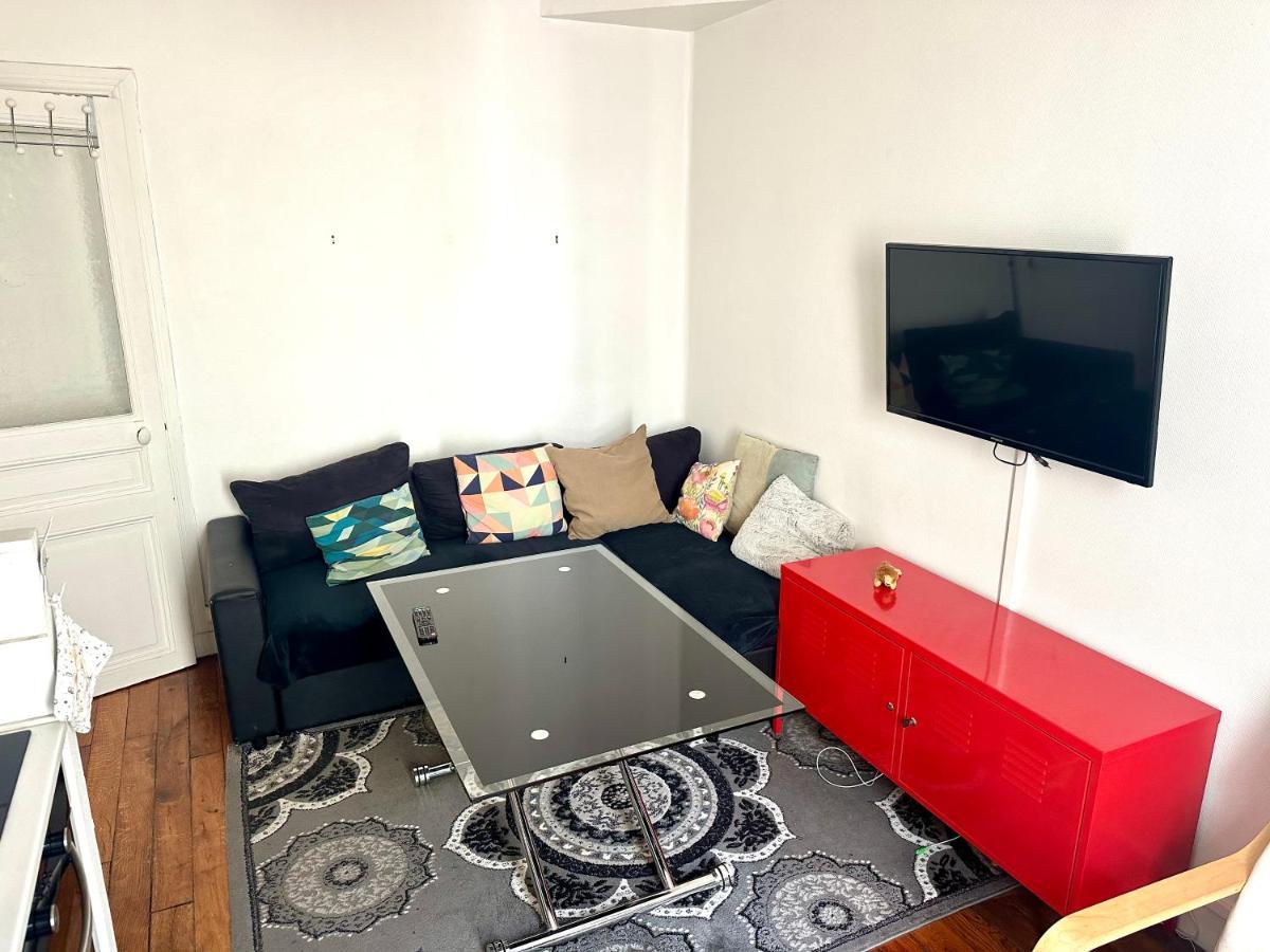 Sweet Doudeauville 4pax Apartment *