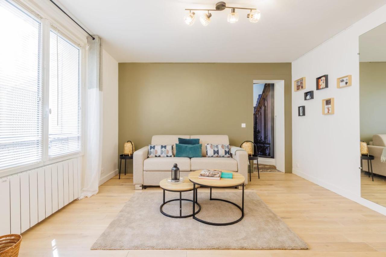 Authentic - 2p - Eiffel Tower Appartement